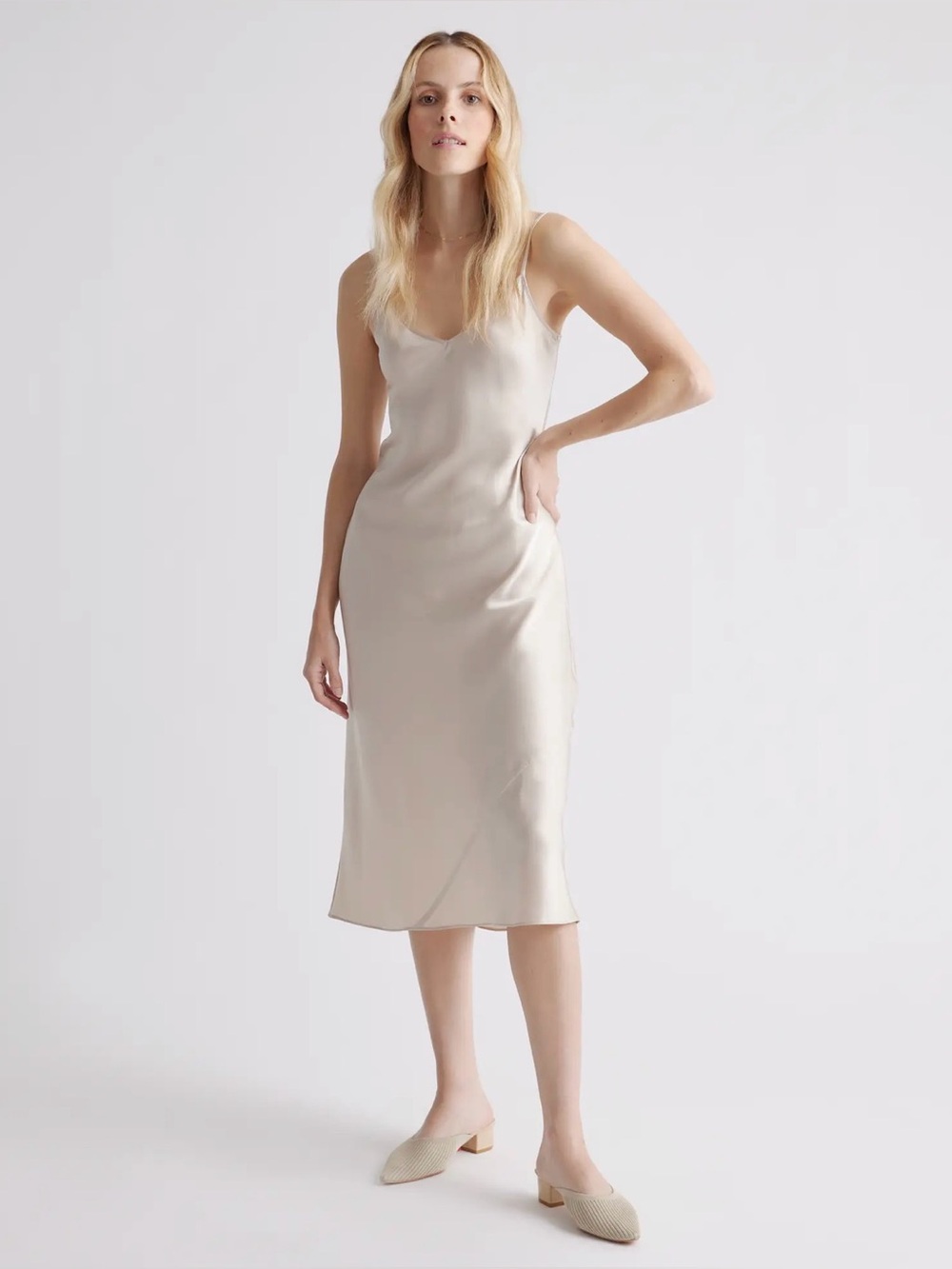 Quince 100% Washable Silk Slip Dress in champagne women’s size Medium